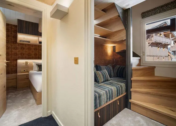 Luxury 4br With Fireplace & Private Parking - דירה ואל טורנס