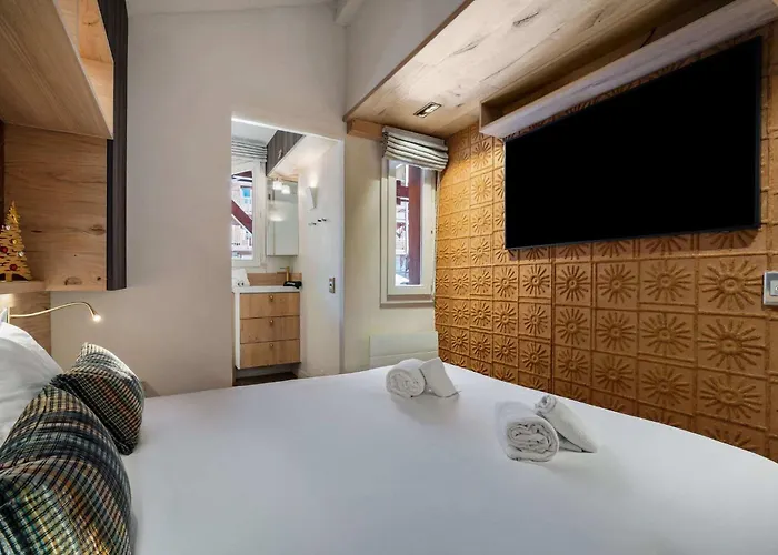 Daire Luxury 4br With Fireplace & Private Parking - *